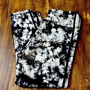 Zyia Light N Tight Leggings 7/8 Length Size 12